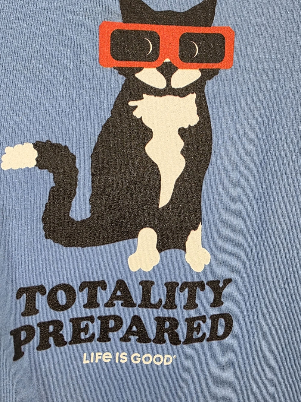 Life is Good Women’s Blue 'Totality Prepared' Solar Eclipse Cat Graphic Tee Sz L - Picture 4 of 9